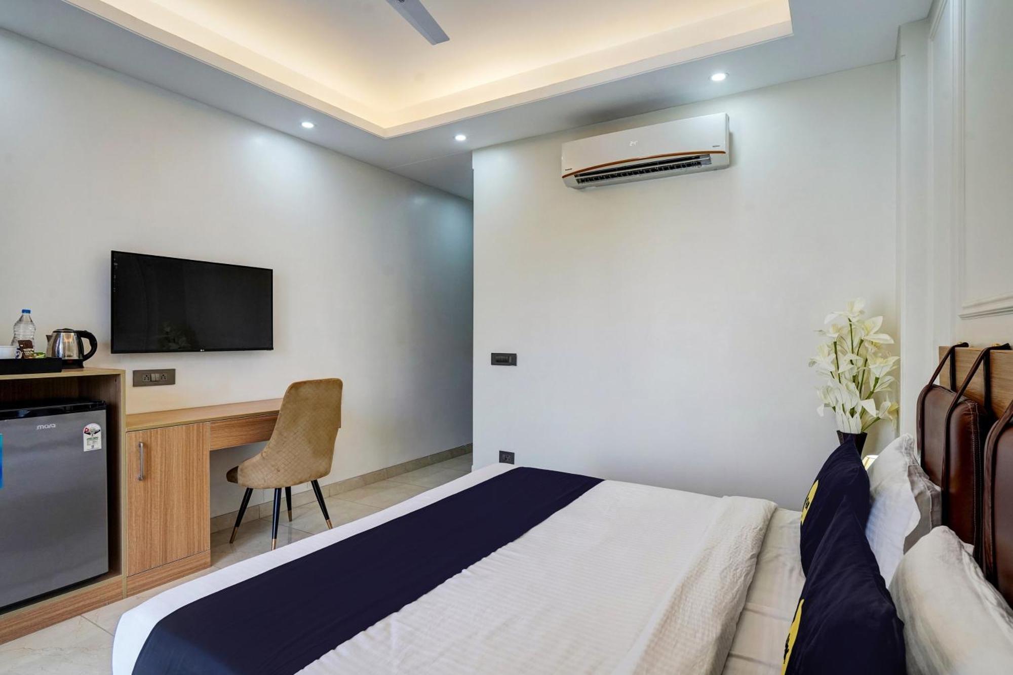 Hotel O Parkinn Gurgaon Exterior foto