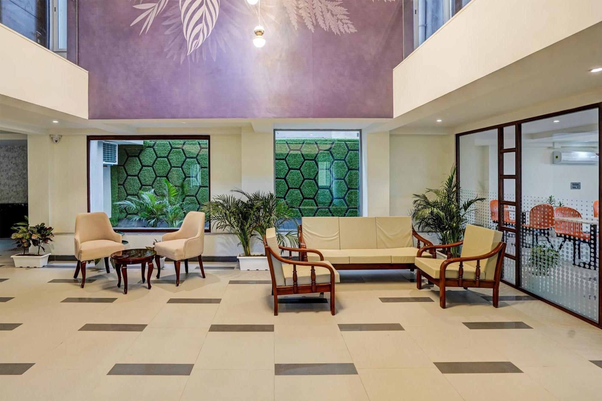 Hotel O Parkinn Gurgaon Exterior foto