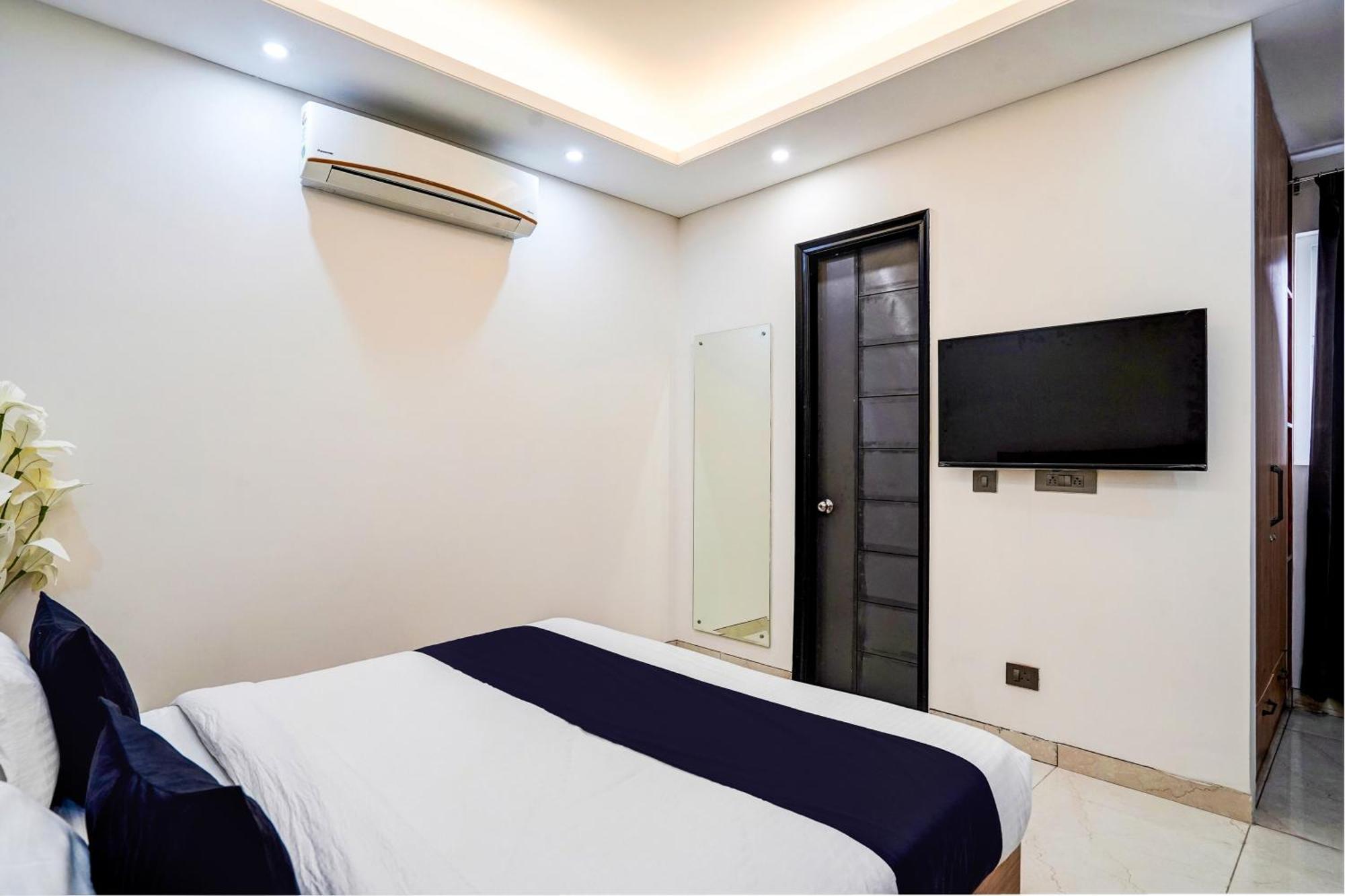 Hotel O Parkinn Gurgaon Exterior foto